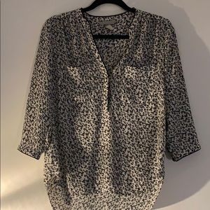 H&M black and white blouse